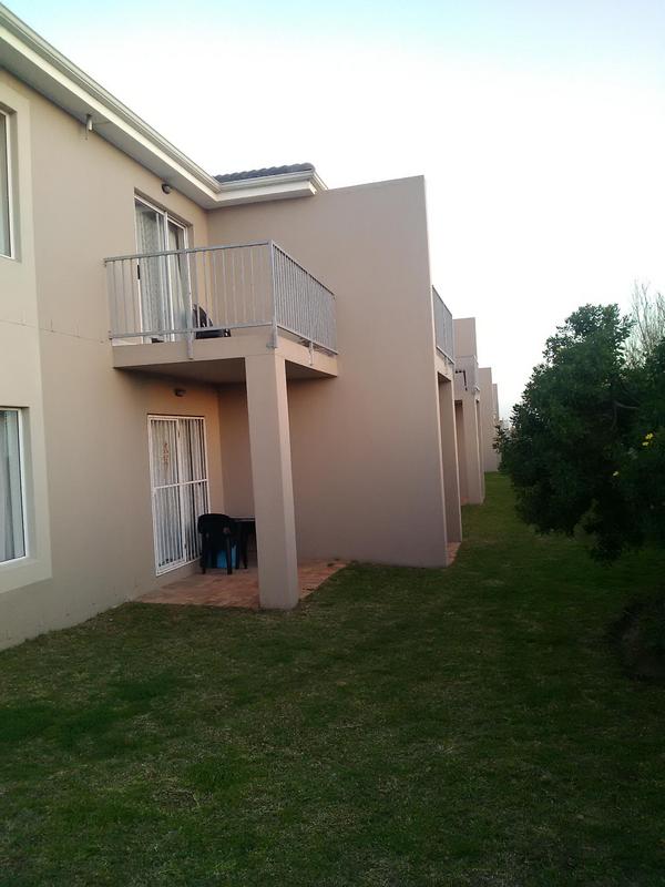1 Bedroom Property for Sale in Burgundy Estate Western Cape